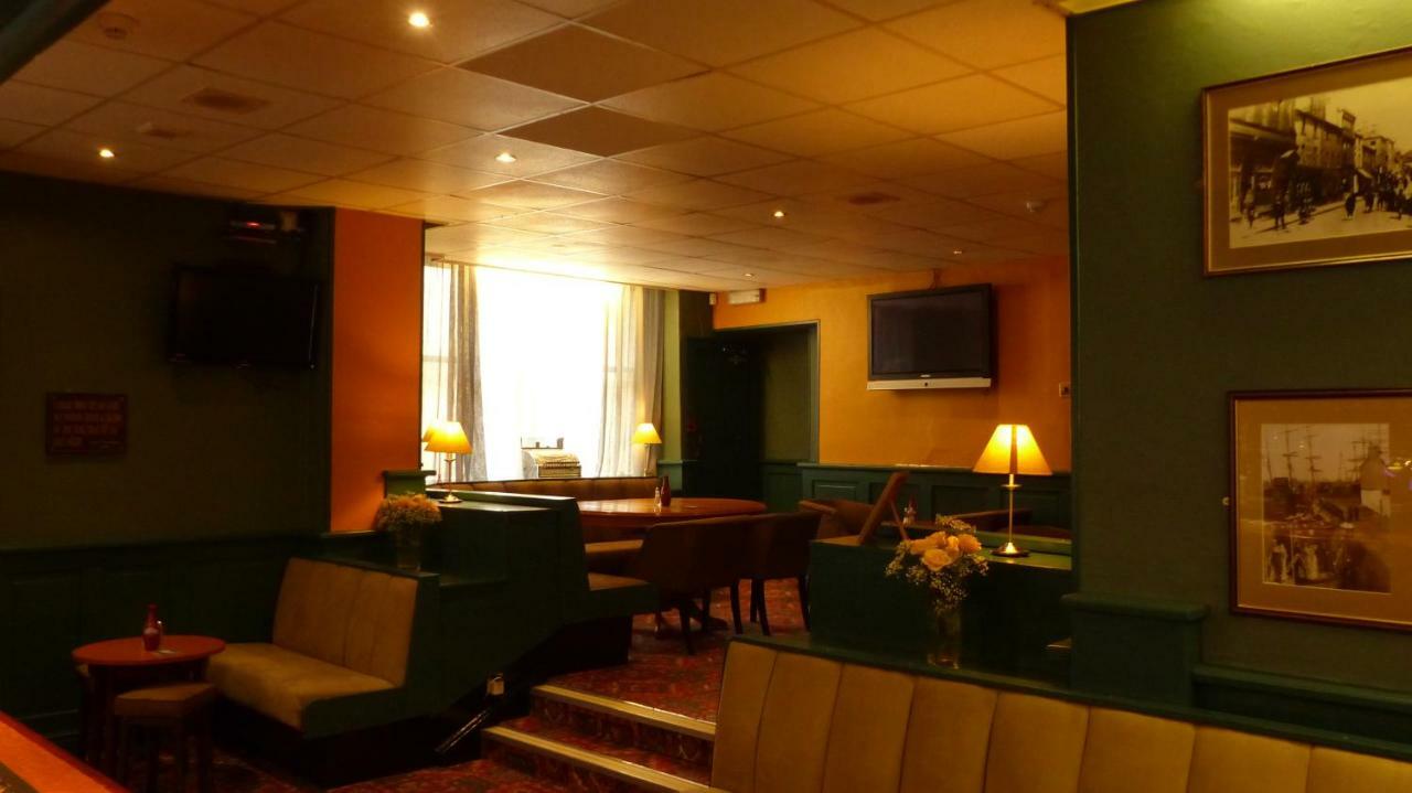 The Waverley Hotel وايتهيفين المظهر الخارجي الصورة